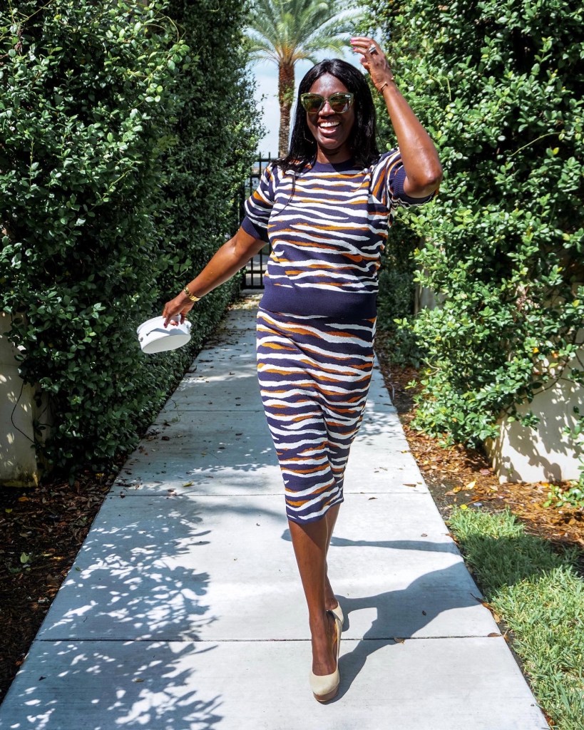 Ann Taylor Fall Fashion - Tiger Print Sweater & Pencil Skirt 